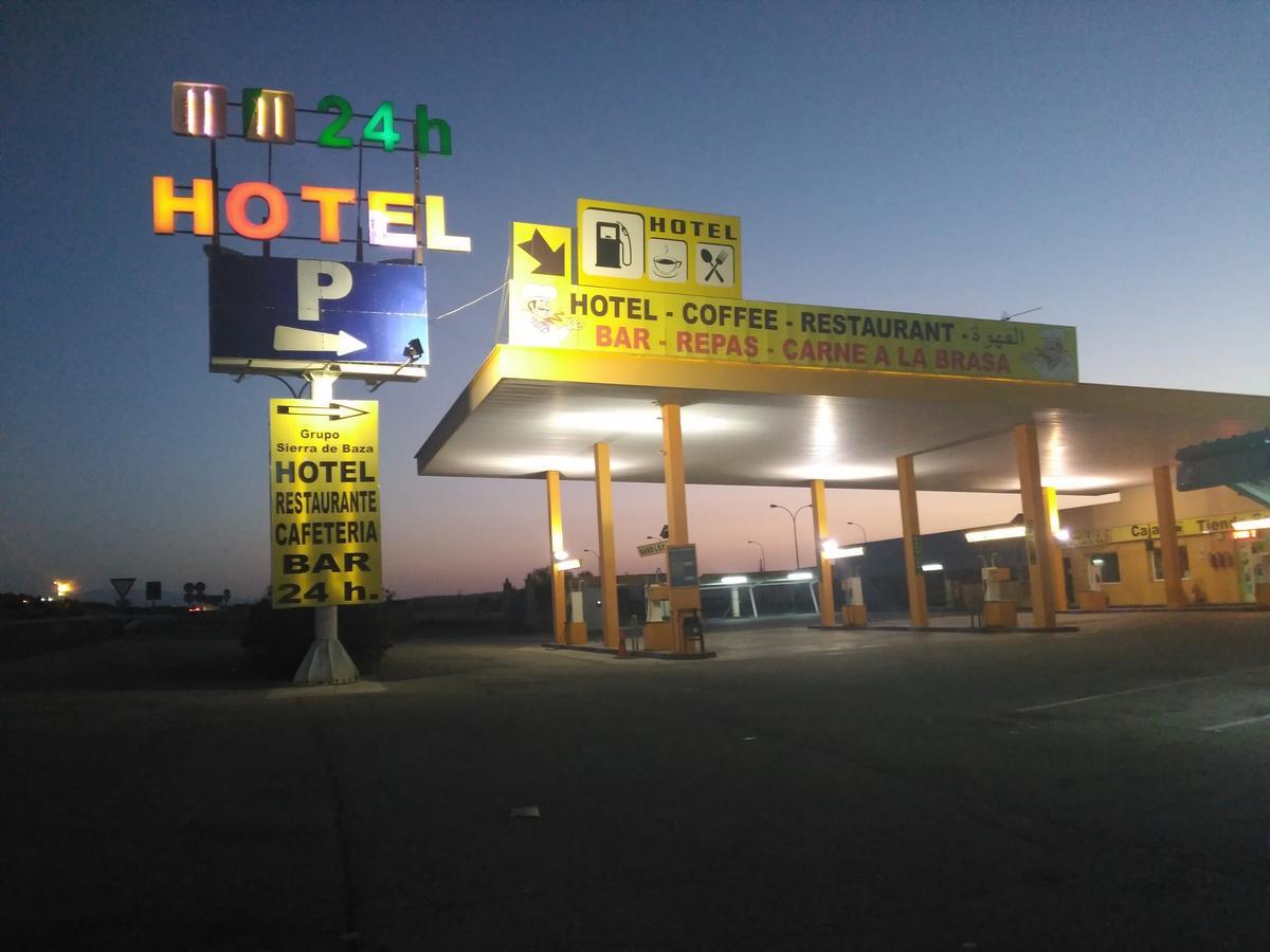 Hotel Mirasierra Baul Bagian luar foto