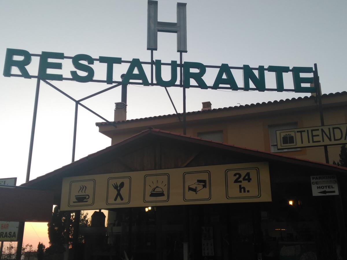 Hotel Mirasierra Baul Bagian luar foto